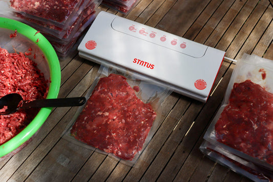 VACUUM PACKING FRESH MINCE
