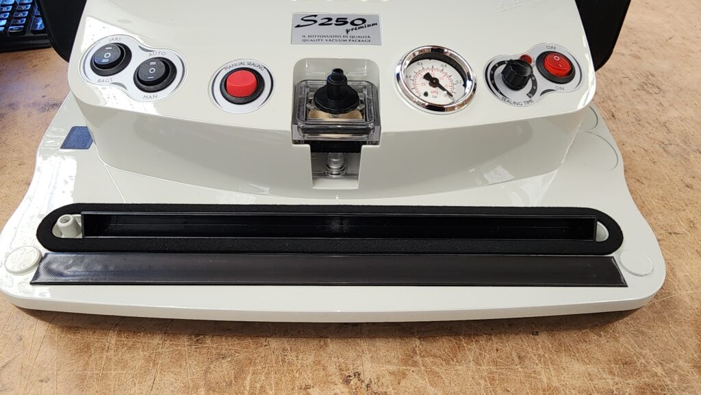 SICO S250 Premium vacuum sealer bottom seal